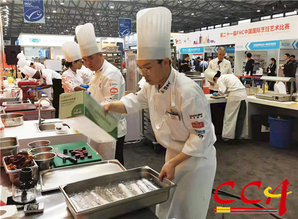 中国奥林匹克青年厨师队在2019FHC比赛中夺金