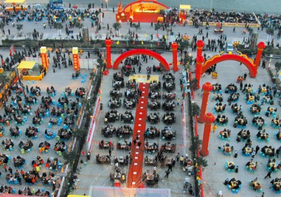 火锅节151万客人花了2100万